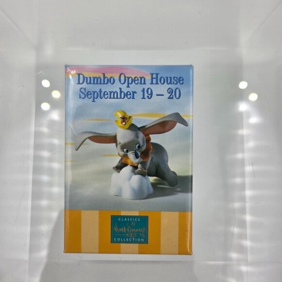 WDCC Dumbo Timothy Sculpture with Button Pin, Balloon and Timothy Mouse Plush - Picture 6 of 14